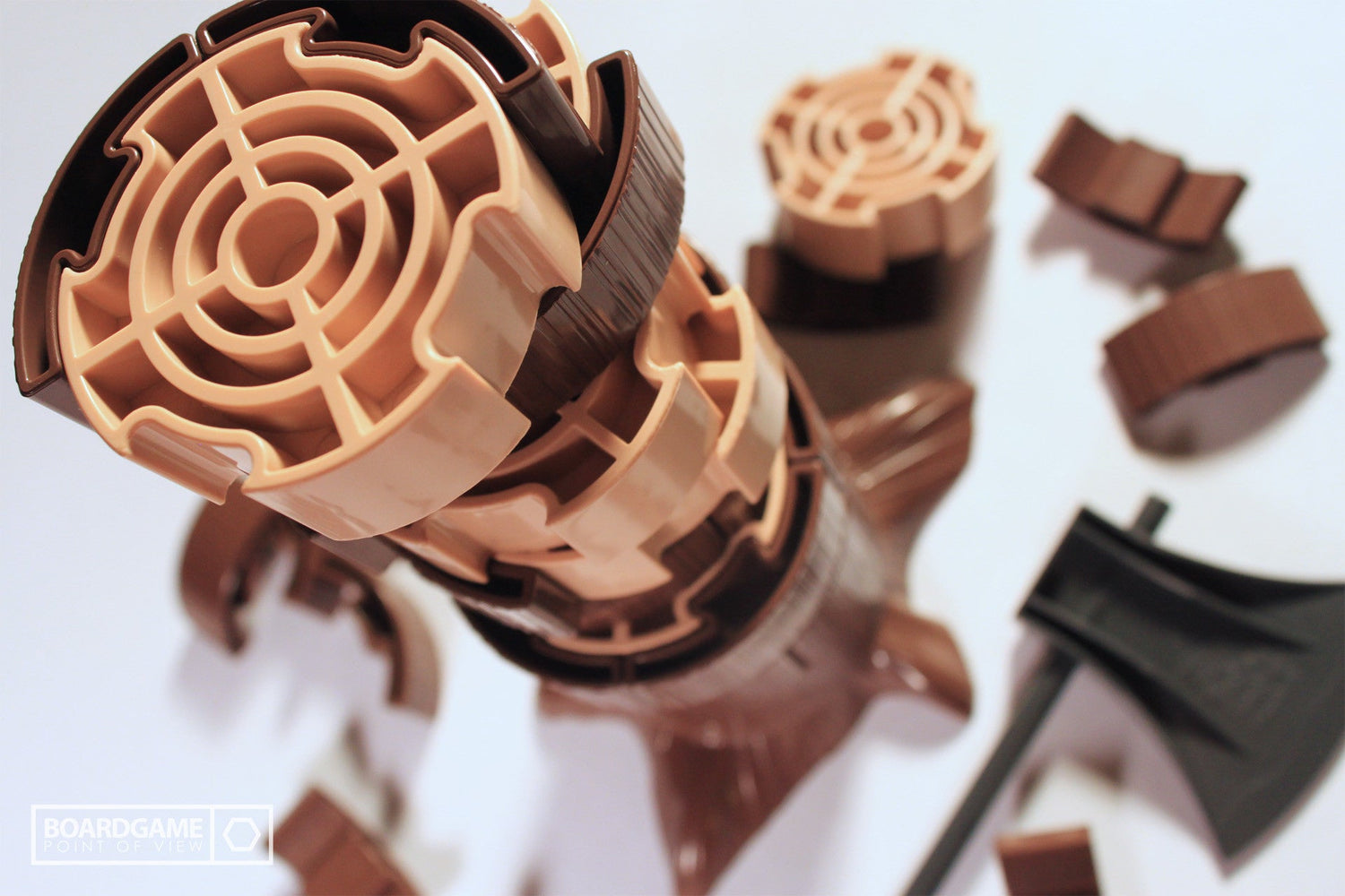 Toc Toc Woodman: One knock from Cheer or Disaster