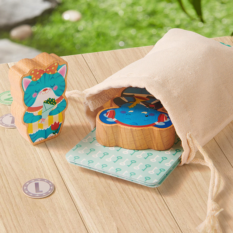 Lock Cabin - Montessori Toy