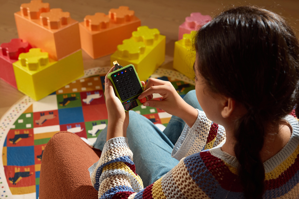 GiiKER Super Decoder – Code-Breaking Puzzle Game for Kids 5+ | Boost Logic, Deduction & Early Math Skills Screen-Free