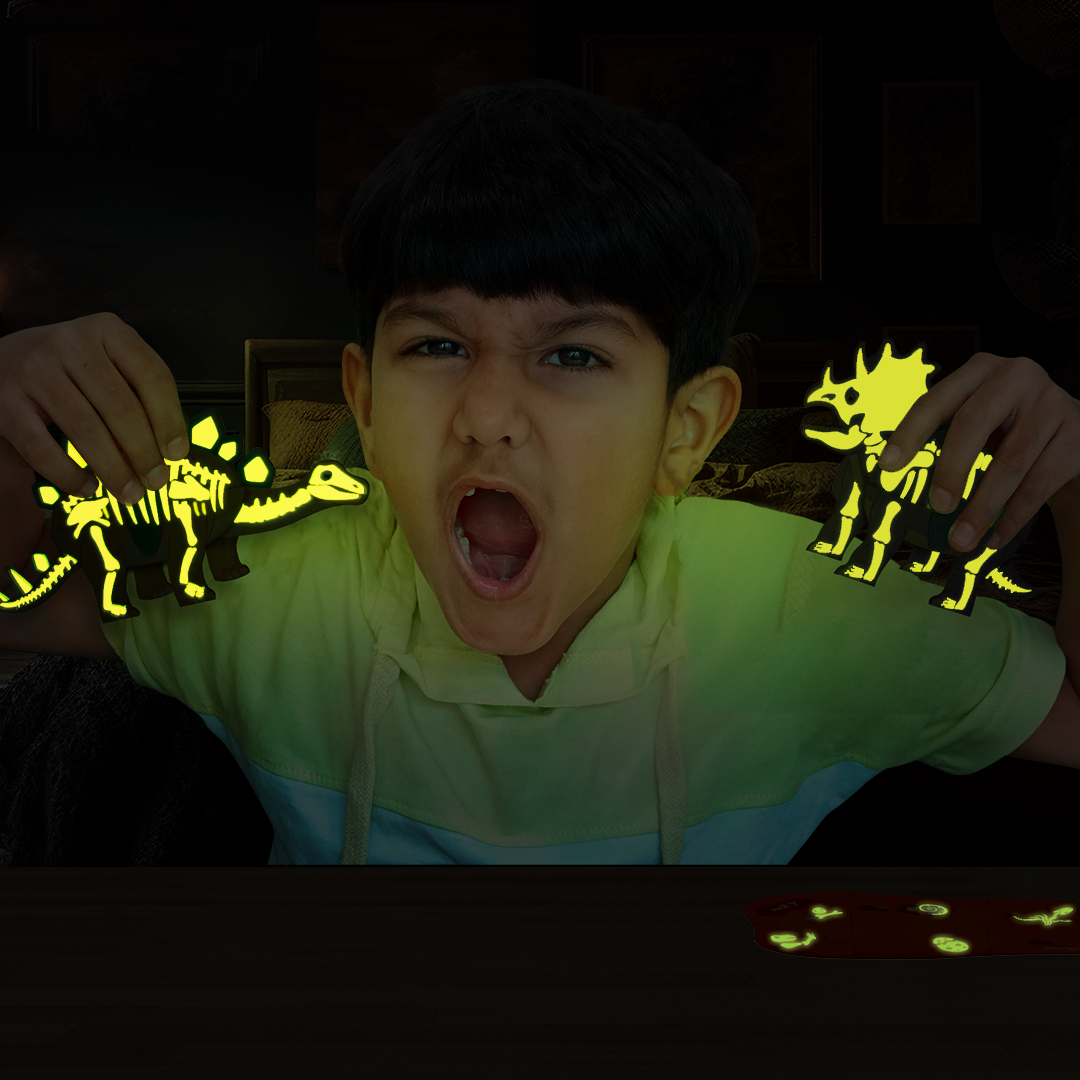 Imagimake Glow in The Dark Dinosaur Figure Set & Egg - Blue