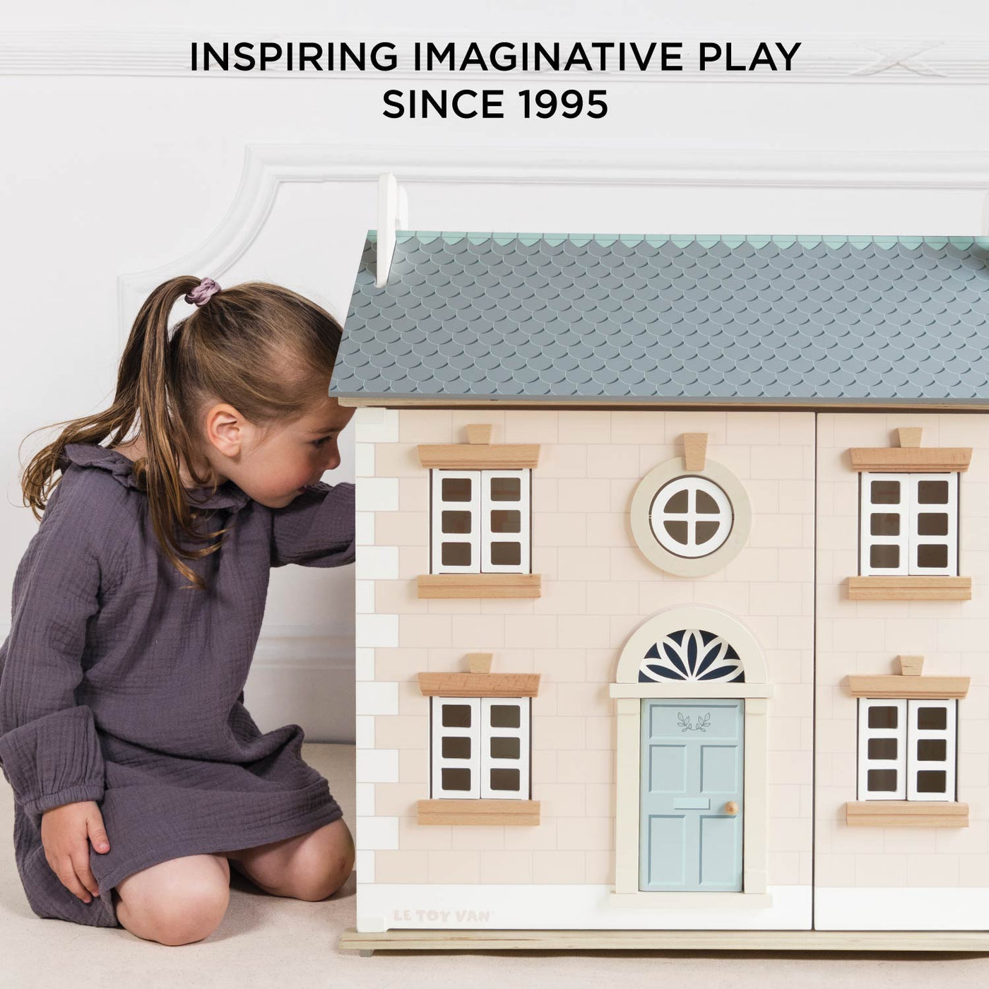 Le Toy Van Bay Tree Wooden Dolls House