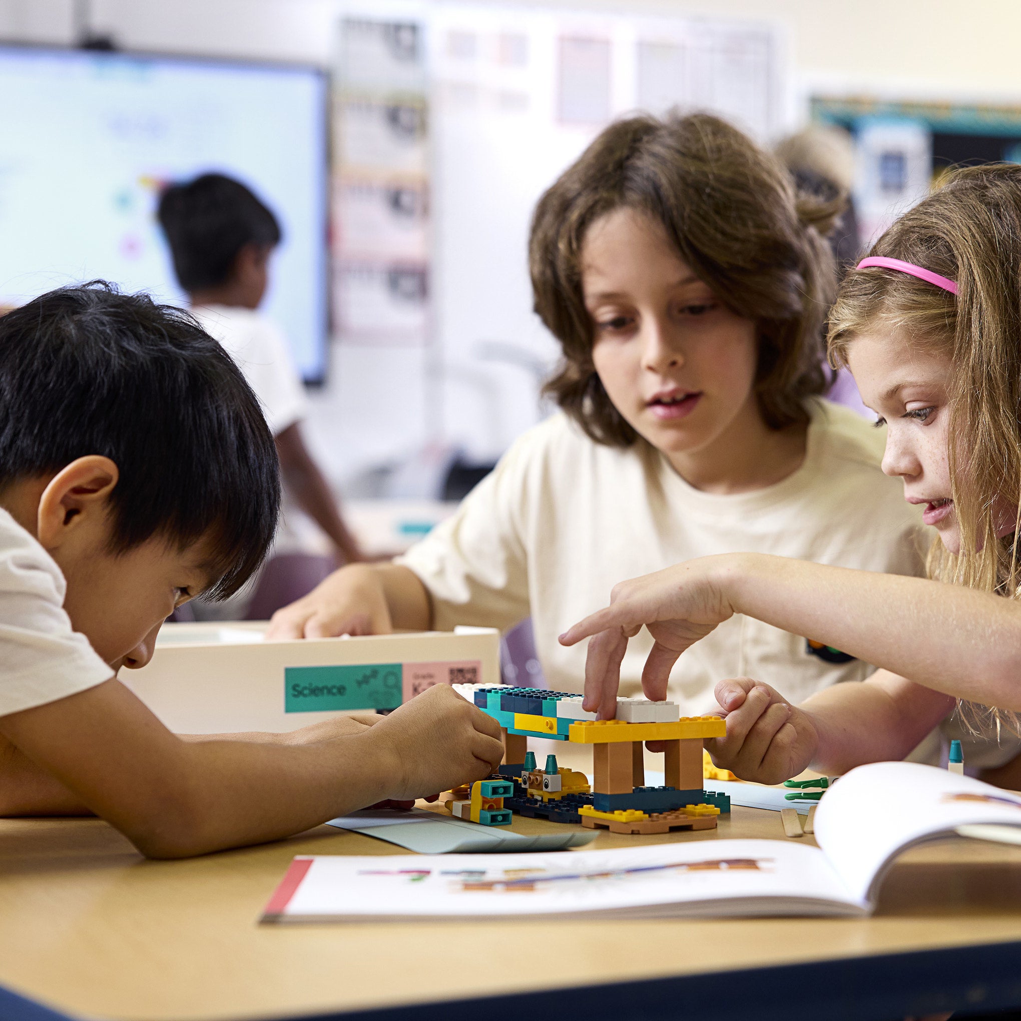 LEGO Education 45620 Science Kit K-2 (Age 5+)