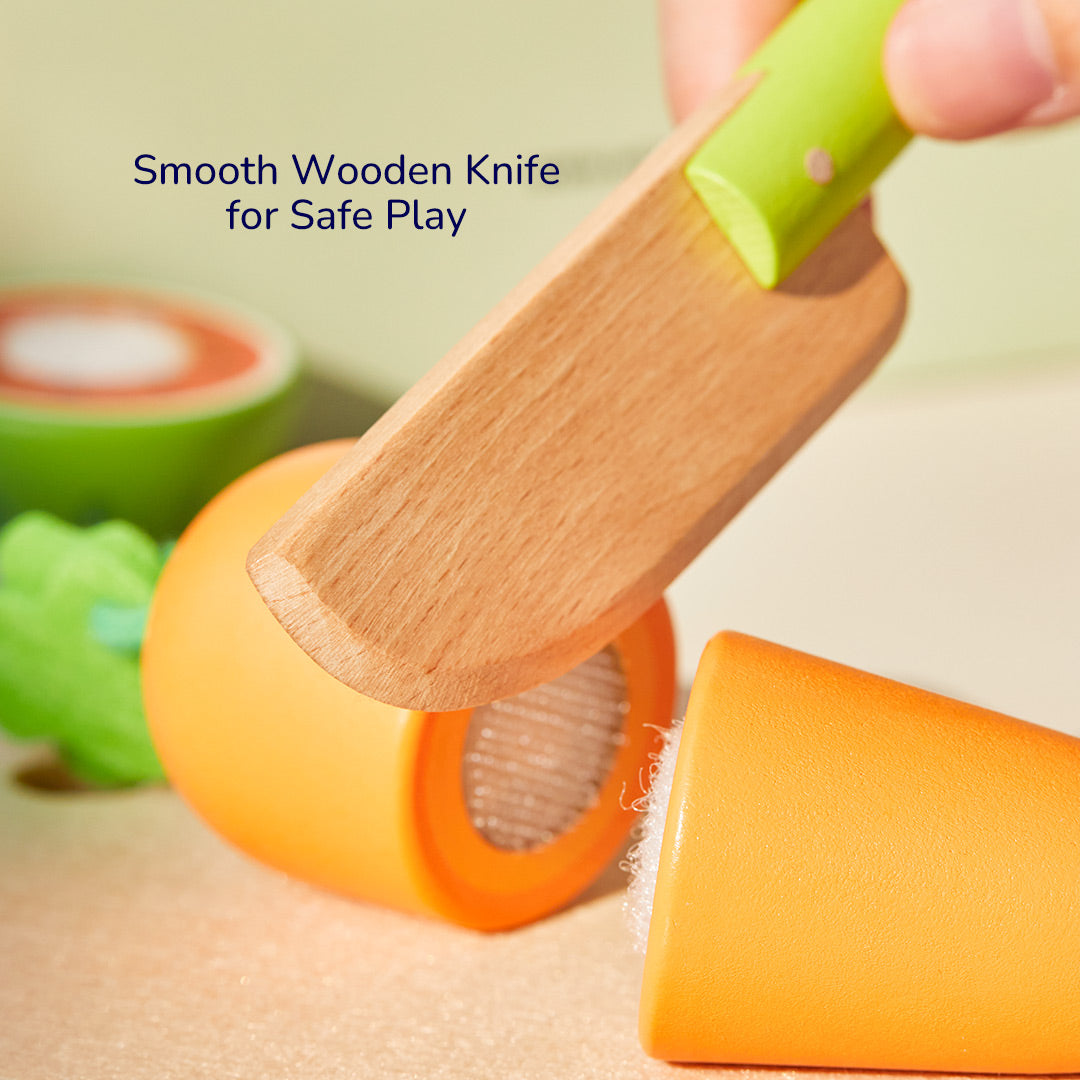 Fun Wooden Chopping Set: Delicious Fruits and Vegetables