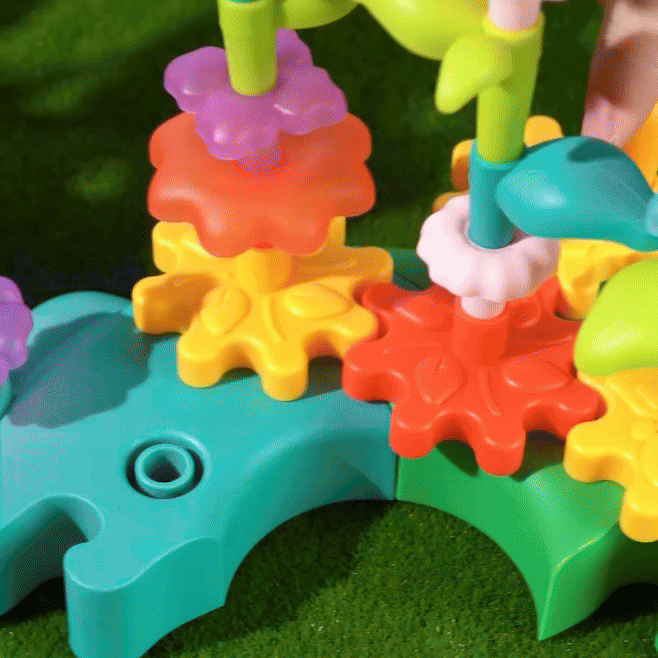 Rotating Garden Puzzle Blocks