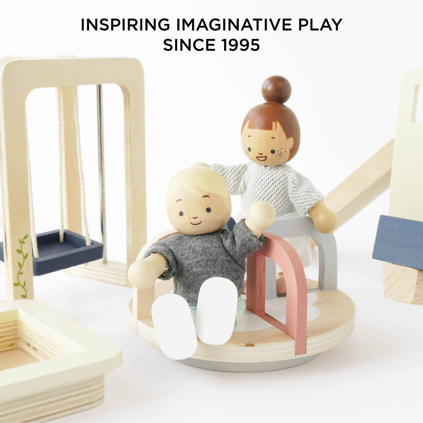 Le Toy Van Dolls House Outdoor Play Furniture