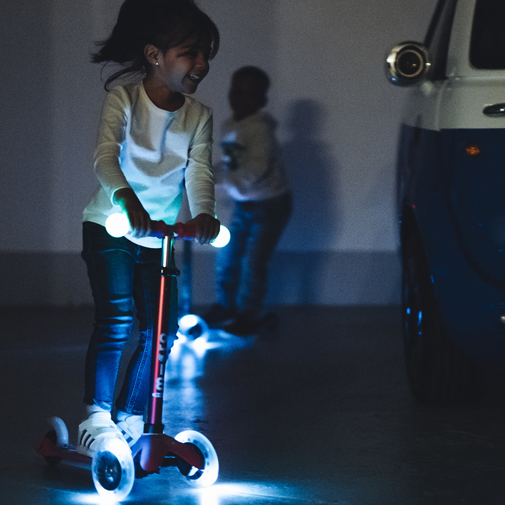 Mini Micro Deluxe Magic