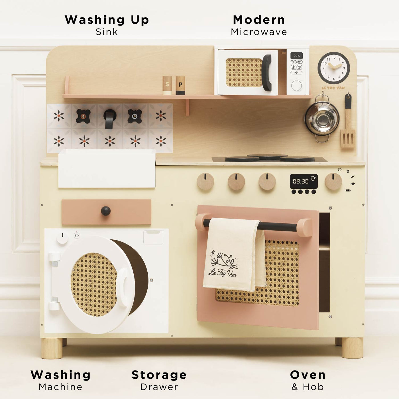 Le Toy Van Family Size Wooden Play Kitchen