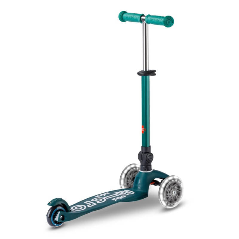 Micro Scooter Mini Deluxe Foldable ECO LED - Green – image 2