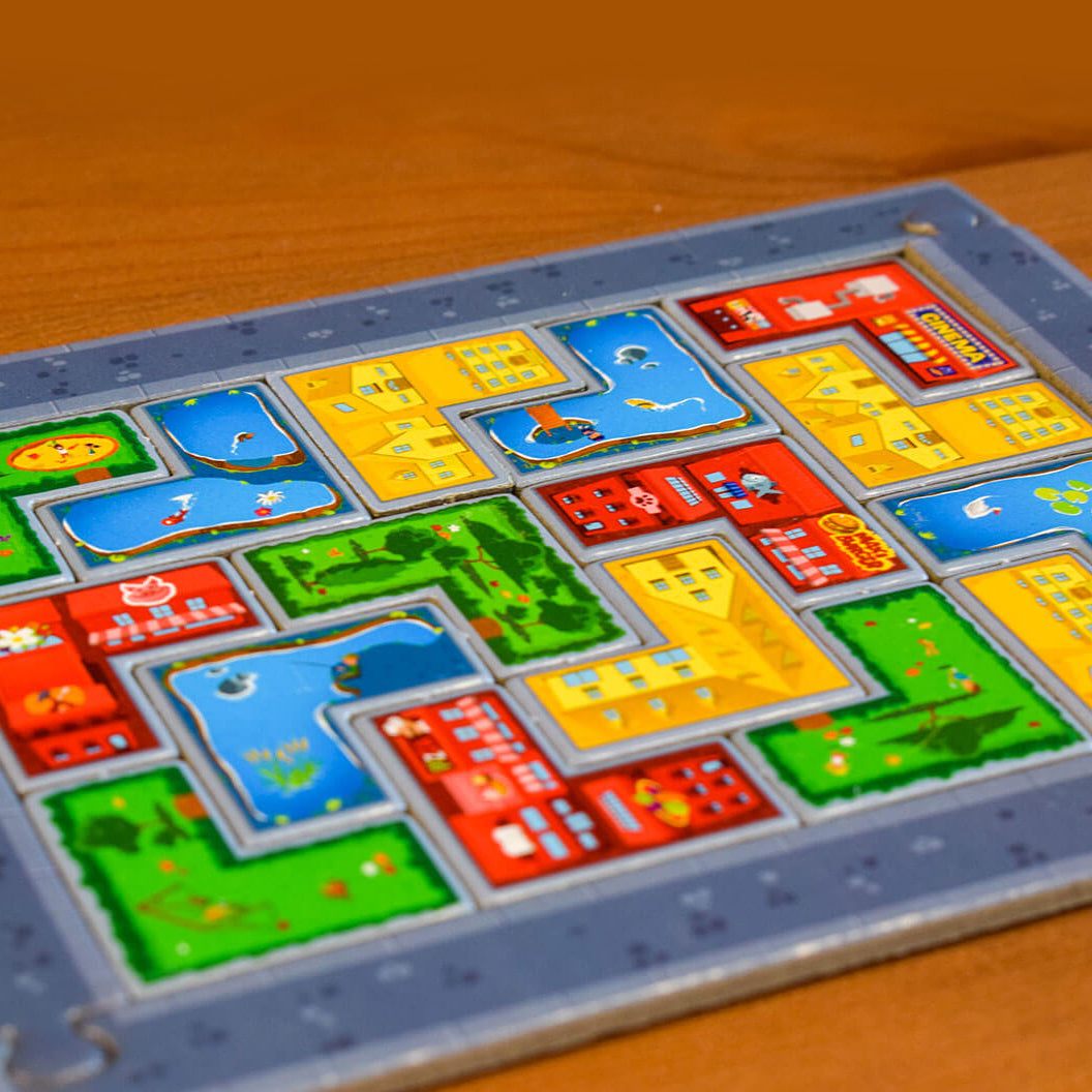 Villageo: Strategy Puzzle Game